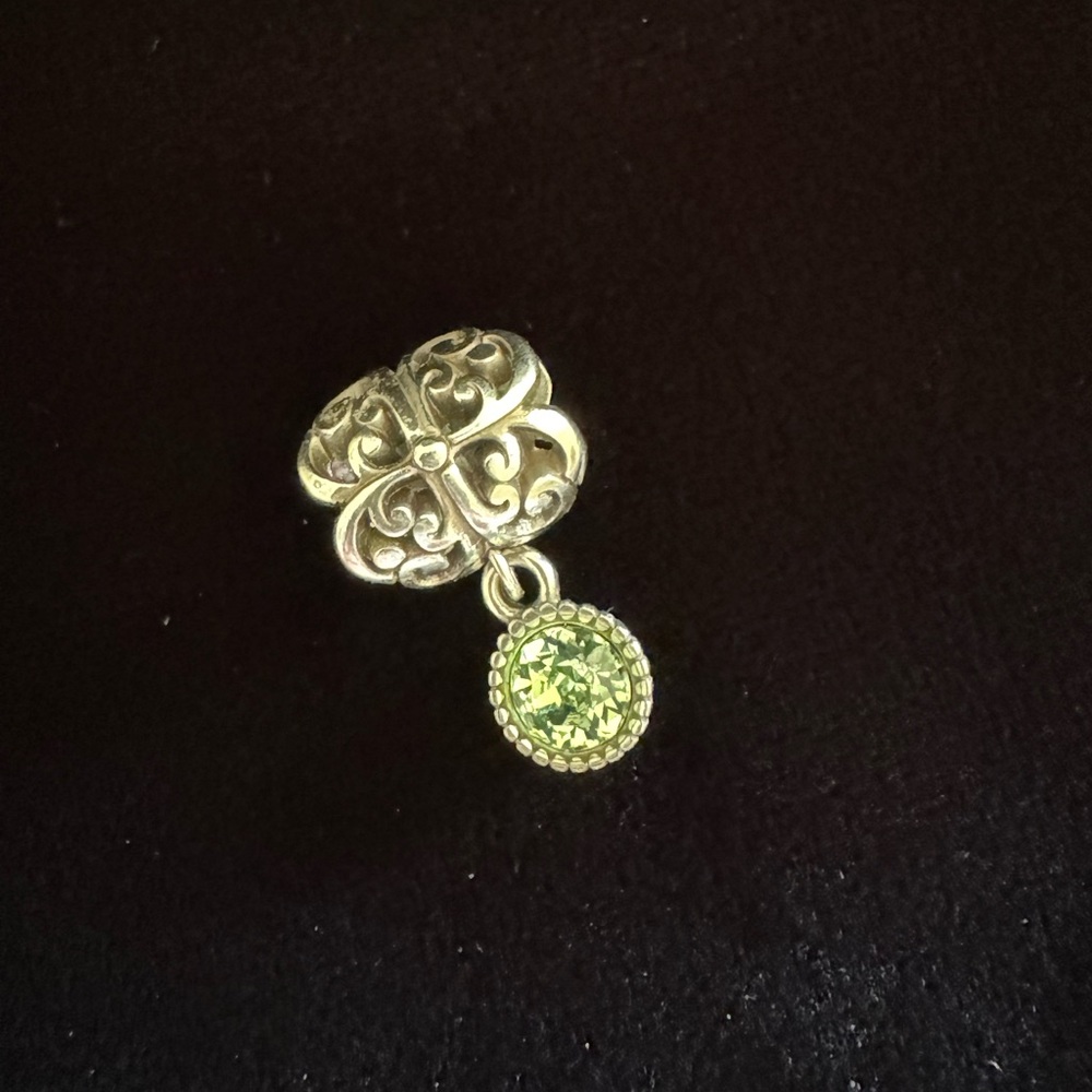 Elegant Brighton Silver and Swarovski crystal Green Pendant